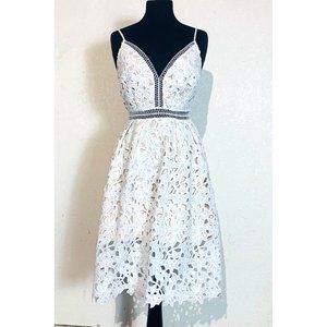 AQUA Floral White Nude Lace V Neck Midi Dress Dress S